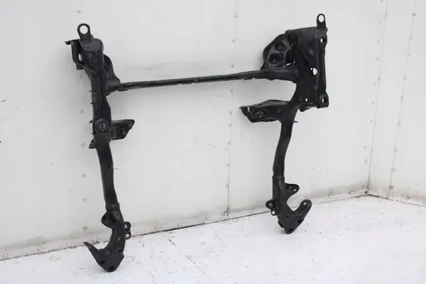 Audi A8 4H Voorophangingbalk OEM 4H0399315AF image 3