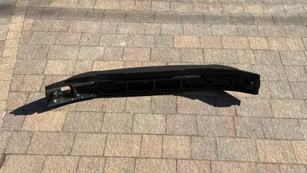 Fiat Bravo II Frontstoßstange Schaum OEM 51788610 image 7
