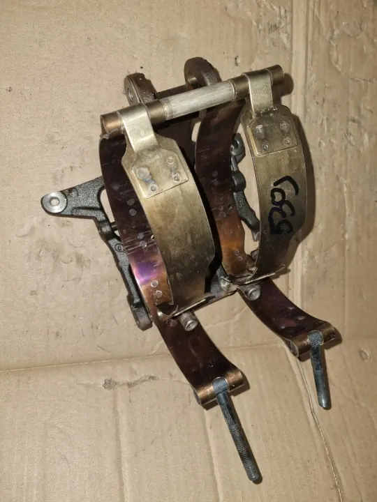 Support d'échappement Volvo OEM 32255824 image 2