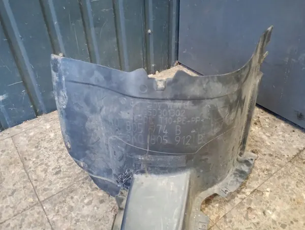 Right Front Wheel Arch VW GOLF VI image 2