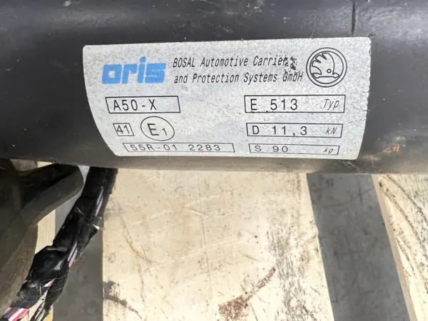 Engate elétrico Skoda Superb III OEM 3V0803881A image 6