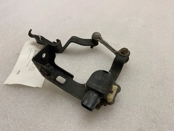 OEM 6J0711 Vooras luchtvering niveausensor image 4