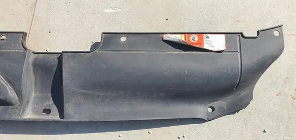 Audi A5 8T Framskydd 8T0807081A image 2