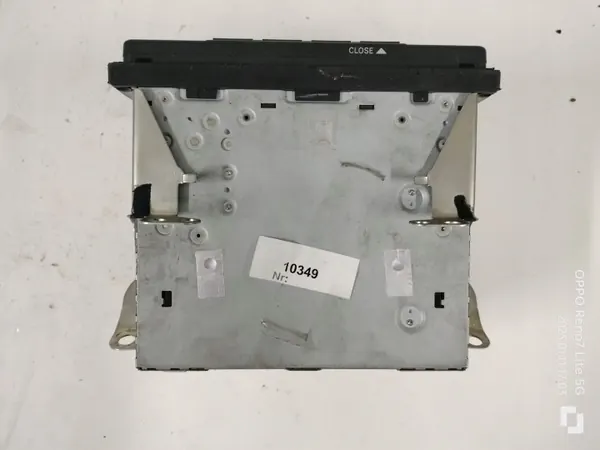 OEM 8612064010 Radio Avensis T25:lle image 4