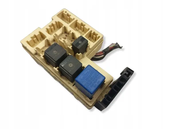 Módulo Caja de Fusibles OEM 3L2T14A067DA Ford Explorer III image 3