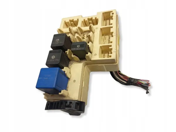 Módulo Caja de Fusibles OEM 3L2T14A067DA Ford Explorer III image 4