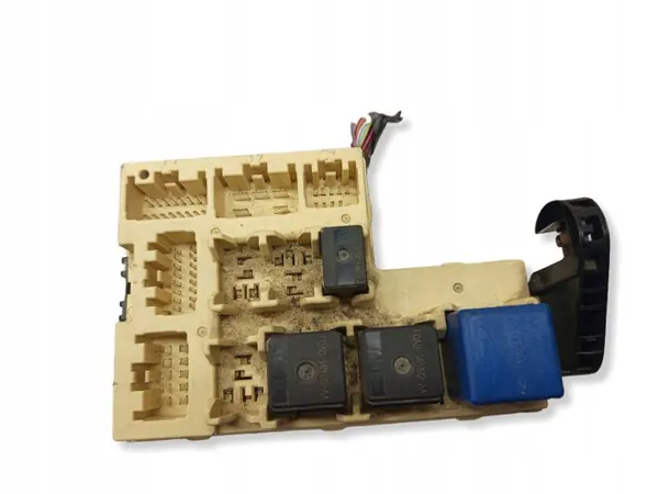 Módulo Caja de Fusibles OEM 3L2T14A067DA Ford Explorer III image 8