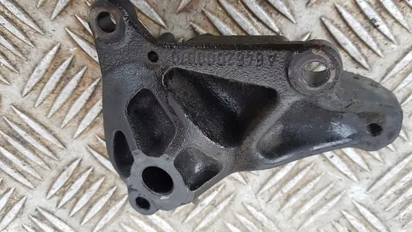 MERCEDES W211 Spännare Fäste 2.2 CDI A6462000070 image 3