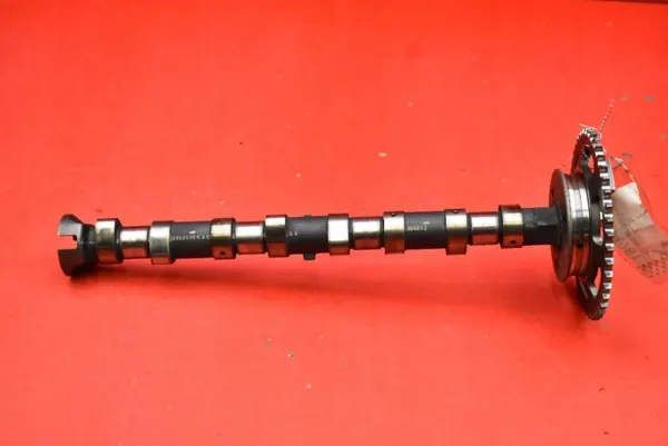 Árbol de levas Toyota OE usado para Auris 1.4 D-4D image 2