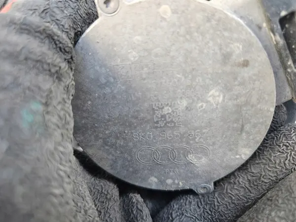 Enfriador lateral adicional Bomba de agua Audi A6 C7 3.0T image 5