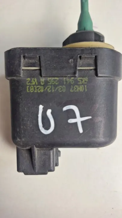 Scheinwerferverstellmotor AUDI A4 B5 6K5941295A image 2