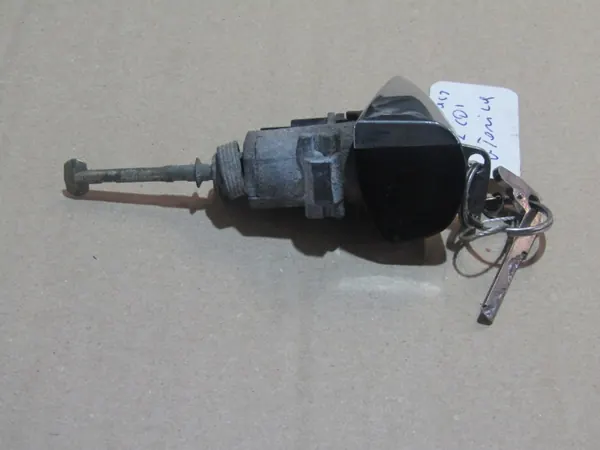 Mercedes W211 slotcilinder-inzet OEM WKŁADKA W211 PRAWA image 6