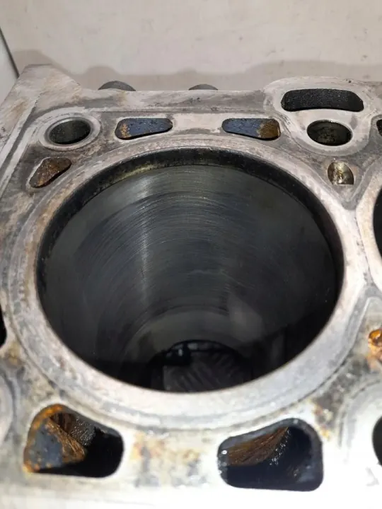 Bloco motor OEM D4HA para Kia Sportage 2011 image 6