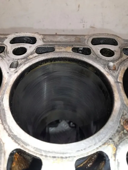 Bloco motor OEM D4HA para Kia Sportage 2011 image 8