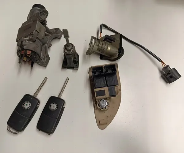 SKODA Sytytysavainten Setti, sopii Audi VW, OEM 8L0 857 113A image 3