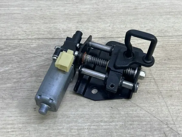 Motor assento traseiro esquerdo Porsche Panamera OEM 97188631501S image 2