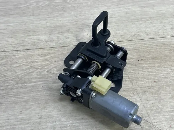 Motor assento traseiro esquerdo Porsche Panamera OEM 97188631501S image 6