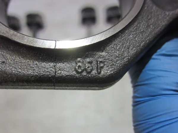 BMW OEM 7558528 Kolvstake - Begagnad image 9