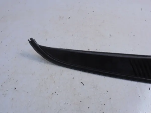 Toyota OE 62951-10110 Windschutzscheibenleiste Gebraucht image 5