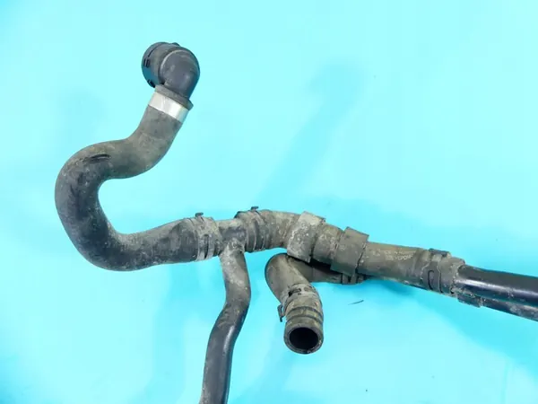 Vesiputki Letku Skoda Octavia III 1.6 TDI image 9