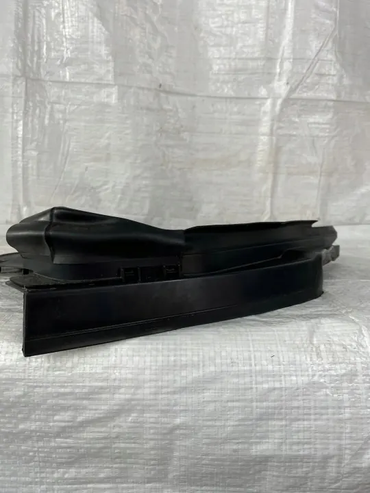 Mercedes GLS 167 linker voorruitrubber OEM A1678311200 image 7
