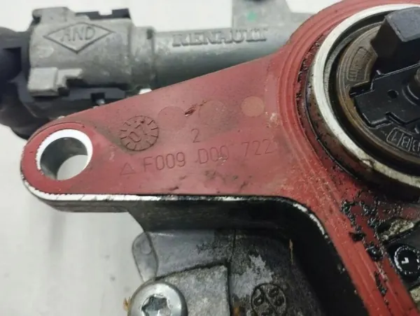 Nissan tyhjiöpumppu OEM F009D00722 - Käytetty image 7