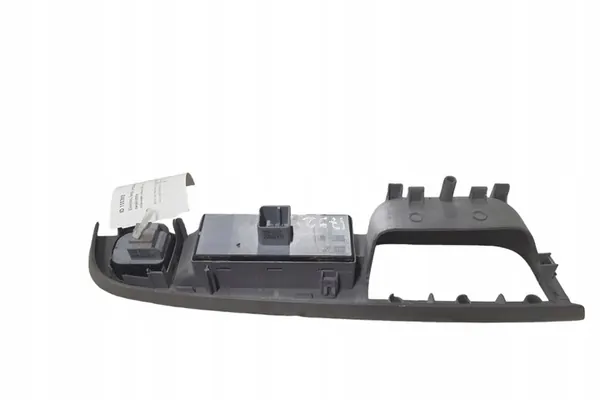 Fenstersteuerungsschalter vorne links VW Jetta III image 3