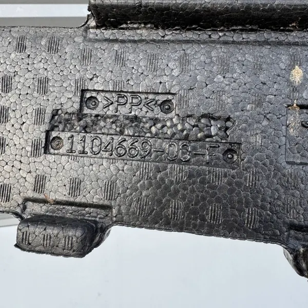 Etupuskuriabsorber Tesla Model 3 image 6