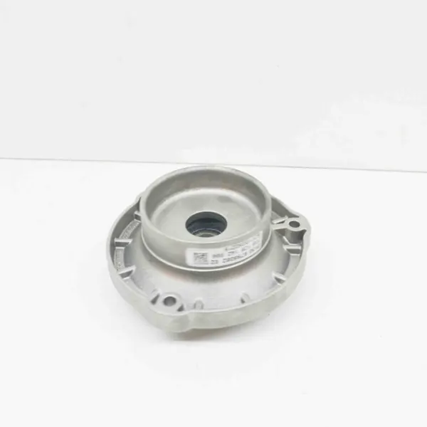 OEM 6795082 Voor linker schokdemperbevestiging BMW 5 F10 image 2