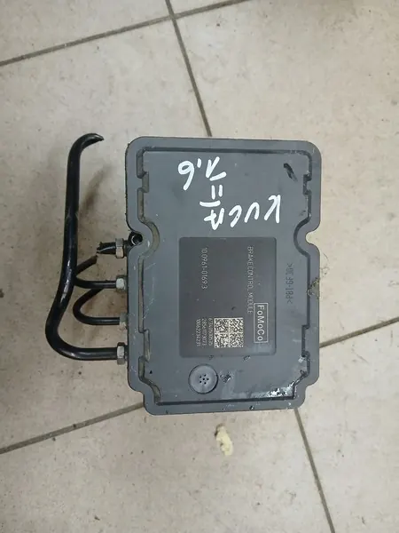 Pompe ABS OEM 405AH pour Ford Kuga II - Occasion image 5