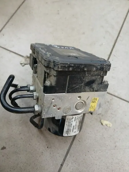 Pompe ABS OEM 405AH pour Ford Kuga II - Occasion image 6