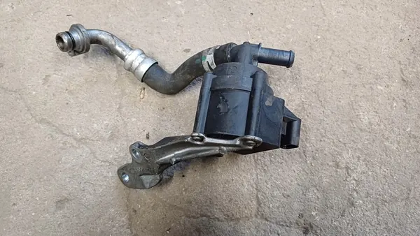 Vattenpump OPEL CROSSLAND 1.2 B OEM 9815061380 image 3