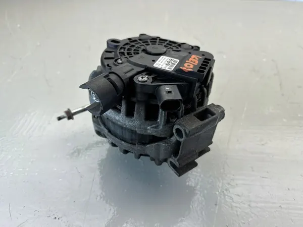 FIAT 500X Vaihtovirtageneraattori Bosch 51942146 image 3