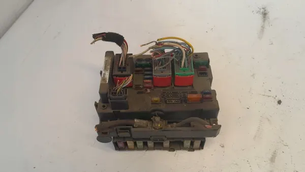 Módulo PEUGOT 307 MODUŁ BSM OEM - Usado image 2