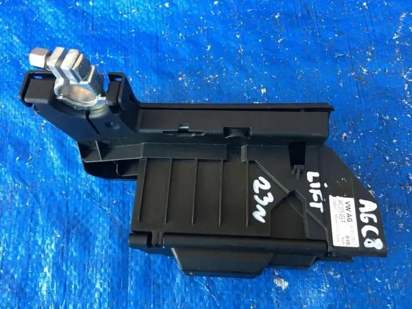 Abrazadera terminal batería Audi A6 C8 OEM 4K0915459P image 5