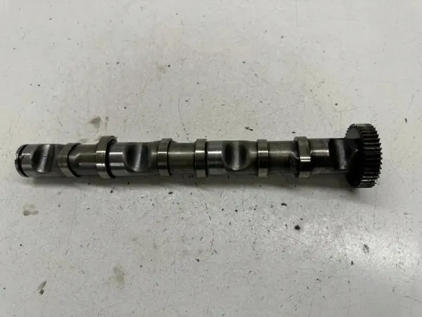 Audi OE 059 102 BC Kamaxel - Begagnad image 2