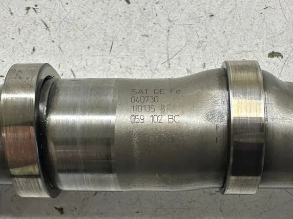 Audi OE 059 102 BC Kamaxel - Begagnad image 3