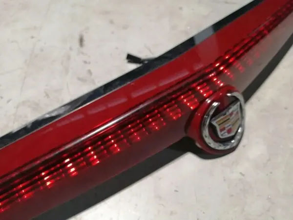 Jarrunvalo Cadillac BLS Sedan OEM 12759594 image 6