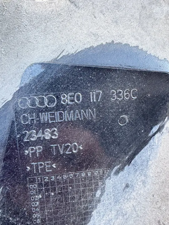 Audi A4 B6/B7 2.5 TDI insugningsslang OEM 8E0117336C image 3