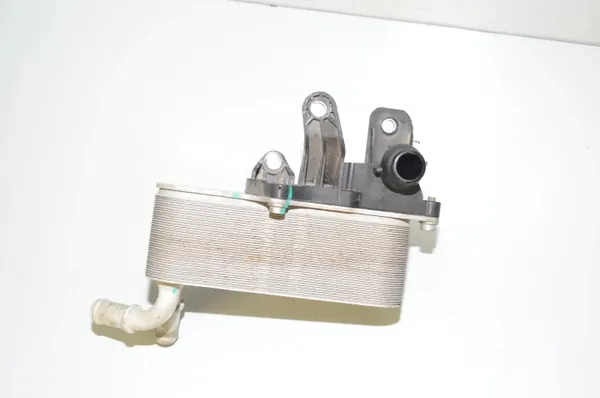 Arrefecedor caixa BMW I3 OEM 17117623685 - Usado image 3