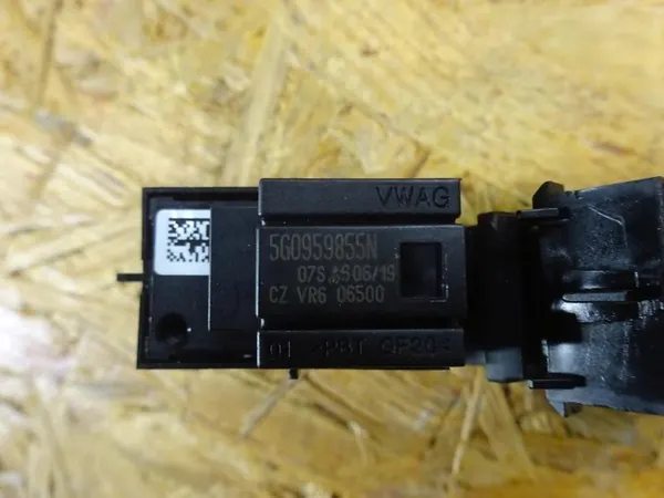 GOLF VII Fenster- und Spiegelsteuerungen Set 5G0959855N 5G0959857E image 4