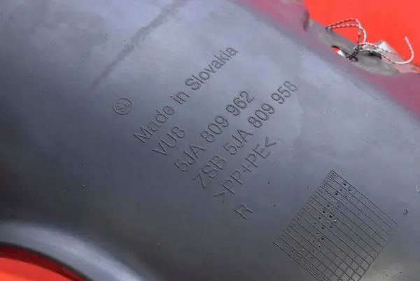 Right Front Wheel Arch Skoda Rapid 2012-2017 5JA809958 image 7