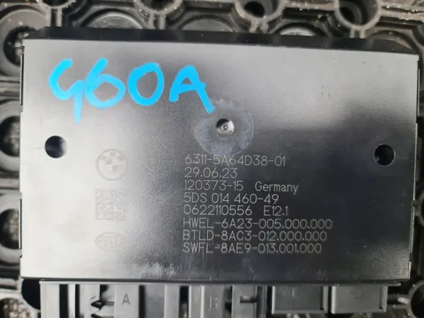 KKDA BMW G60 G61 Anhängerkupplungsmodul - Gebraucht image 6