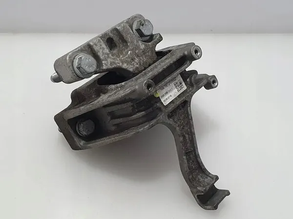 Moottorin tuki Volkswagen Tiguan II 2016 3Q0199262E image 3