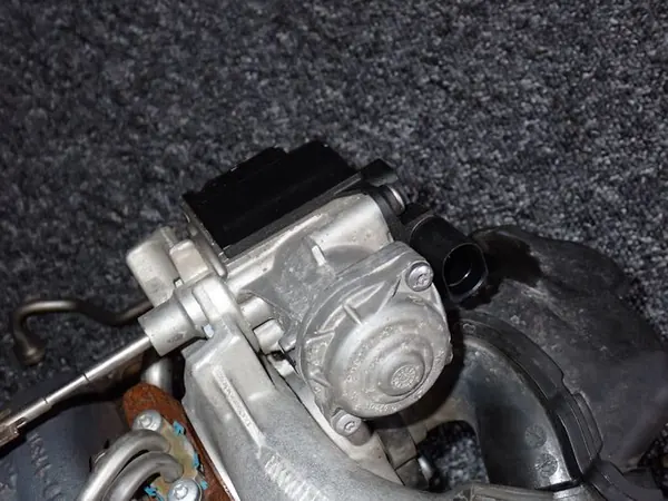 Turbo A1 A3 Leon Toledo Caddy Golf Jetta Passat Scirocco 1.4 49180-01275 image 3