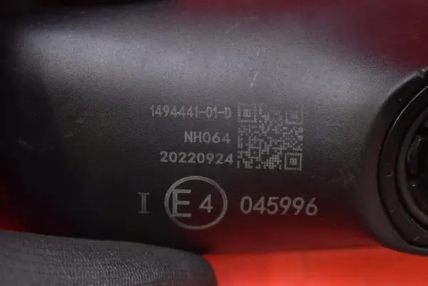 Espelho interior Tesla Model Y OEM 1494441-01-D Usado image 7