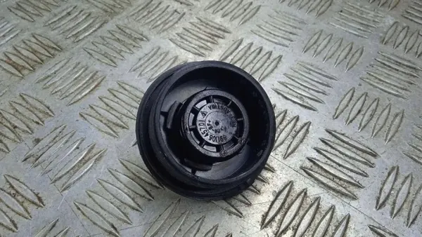 Porsche motorruimteonderdeel OEM 99110645701 image 3