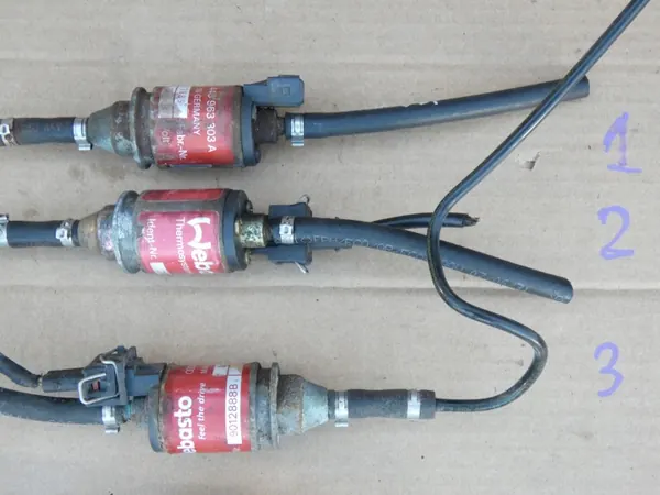 Pompe à carburant Audi Webasto OEM 443963303A - Occasion image 4