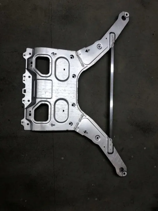 OEM 846513156 Cuna para Chevrolet Camaro 2016+ image 2