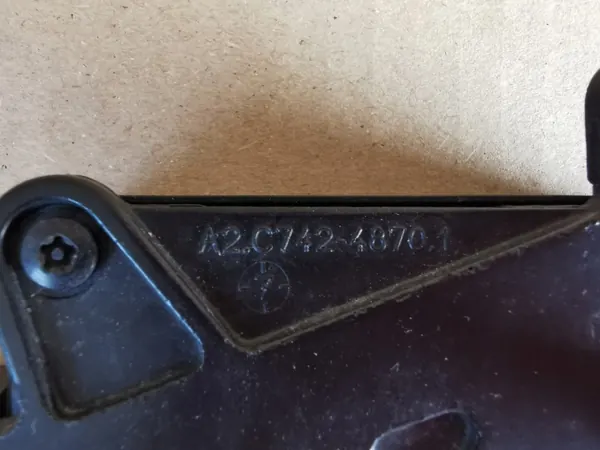 Sensor radar punto ciego OEM 88210-0K011 para Toyota Hilux image 3